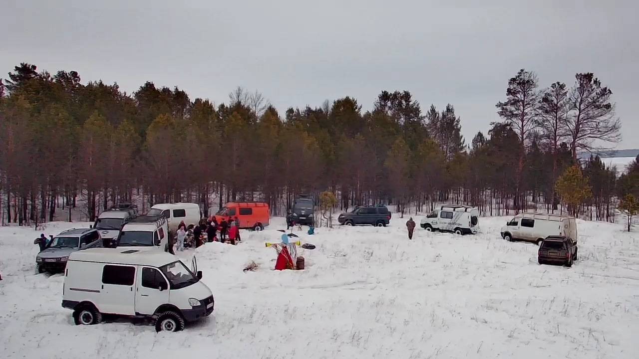 Масленица 2025 на реке Реж. Уральский автоклуб Соболь 4х4. Провожаем зиму, встречаем весну 1 марта. смотреть онлайн