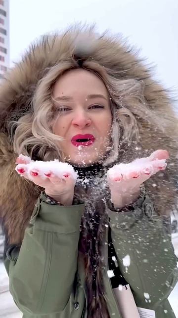 За теплом приходите в NORTON 🤗! Магазин оригинальной верхней женской одежды в Москве смотреть онлайн