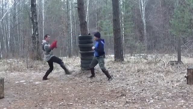 нунчаку в бою.(нунчаку и нож(12.12.2015г.) смотреть онлайн