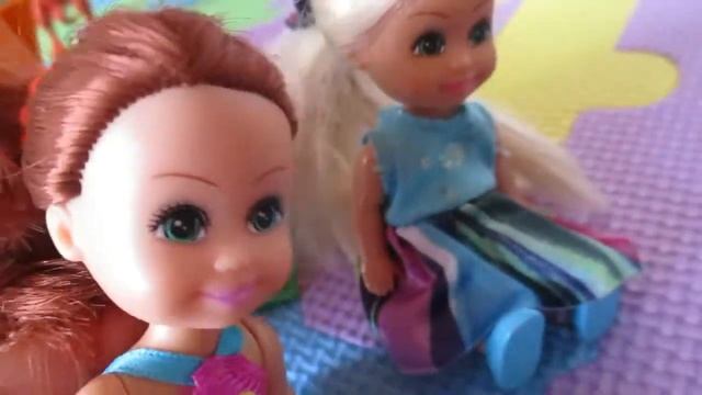 На город напали динозавры,на помощь вызвали Щенячий патруль . смотреть онлайн