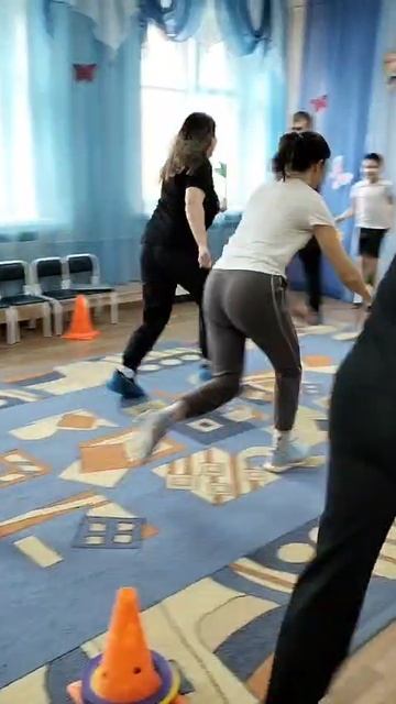 Фрагмент мама, папа, я. ДОУ 26 Ангарск смотреть онлайн