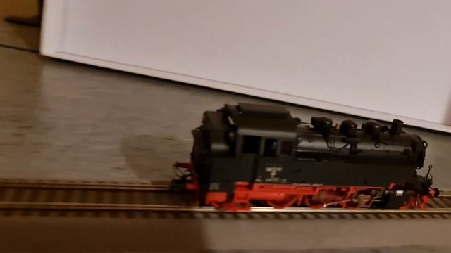 Roco BR 64 DRB ep.II locomotive, 1:87 H0 scale смотреть онлайн