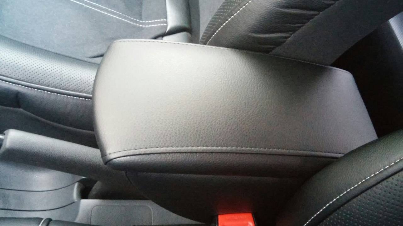 Подлокотник Шкода Фабия 2 Шкода Румстер смотреть онлайн