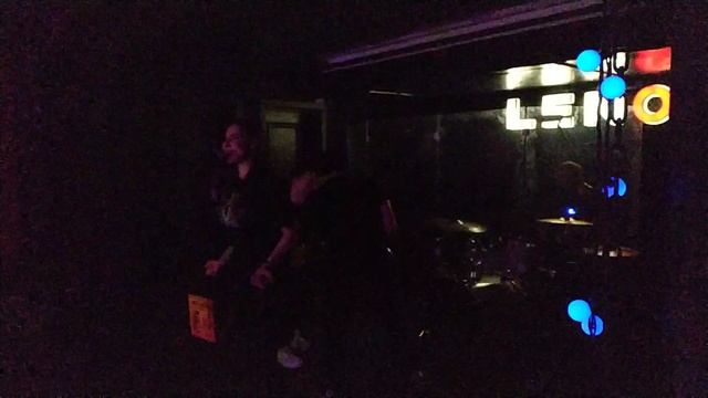 Группа Non Stop в клубе LENON