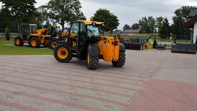 JCB 536-60 Agri Super 2010 10.08.2018 смотреть онлайн