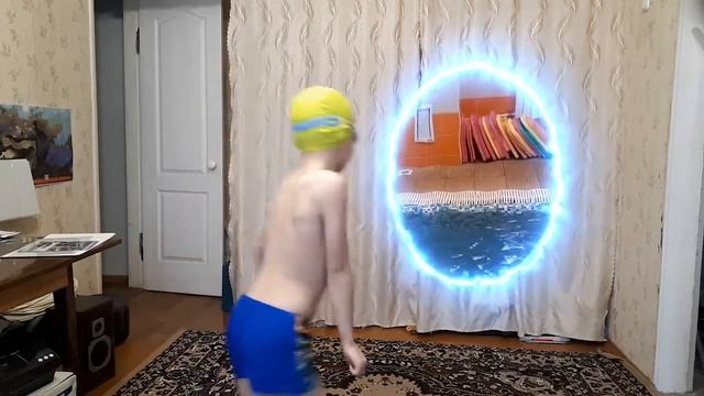 Как мы собираемся в бассейн смотреть онлайн