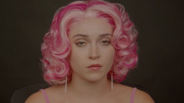 Gen Z Brat Hypnotized By Her Mother's Therapist смотреть онлайн
