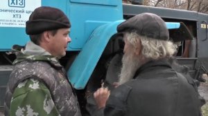 №2.  Грейдер.  Разровнять кучи песка.