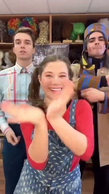 2@ должен тебе сотку! Отмечай, посмотрим, вернёт ли😅 #тренд #театр #актёры смотреть онлайн