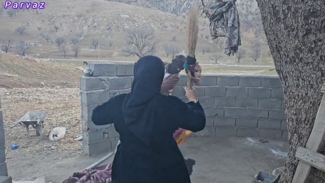 Intense and heartbreaking conflict between Sakineh and Mehdi, Fatemeh's brother смотреть онлайн