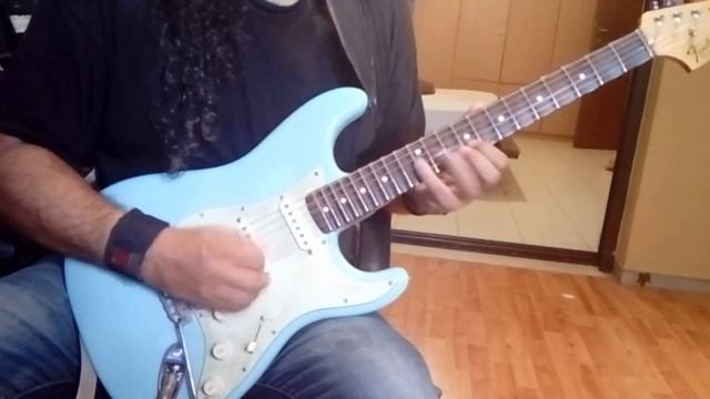 Panos A Arvanitis plays Yngwie's style Dominant Phrygian смотреть онлайн