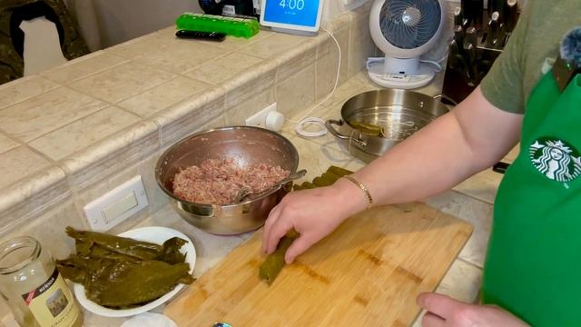 ЧИ ВИ ГОТУВАЛИ ТУРЕЦЬКУ ДОЛМУ З ВИНОГРАДНИМ ЛИСТЯМ РЕЦЕПТ СМАЧНОЇ ДОЛМА STUFFED GRAPE LEAVES💙💛 смотреть онлайн