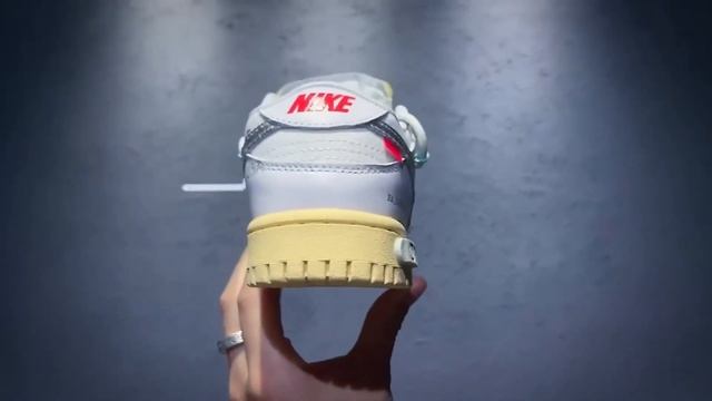 Nike 0ff-White x Nike Dunk Low "01 of 50" OW Silver смотреть онлайн
