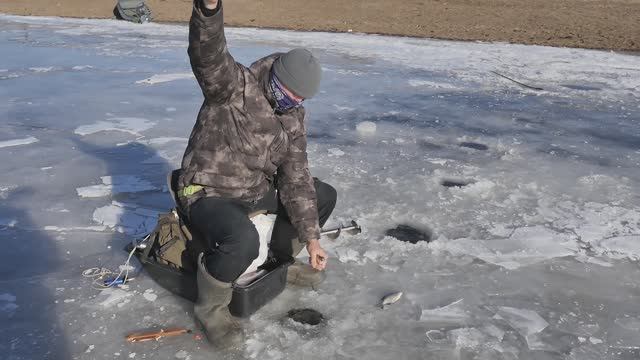 НАРОДНЫЙ ПРОЕКТ АСТРАХАНЬ" Аутентичная рыбалка ч 1 смотреть онлайн