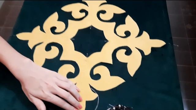 Часть 3. Нашиваю орнамент. смотреть онлайн
