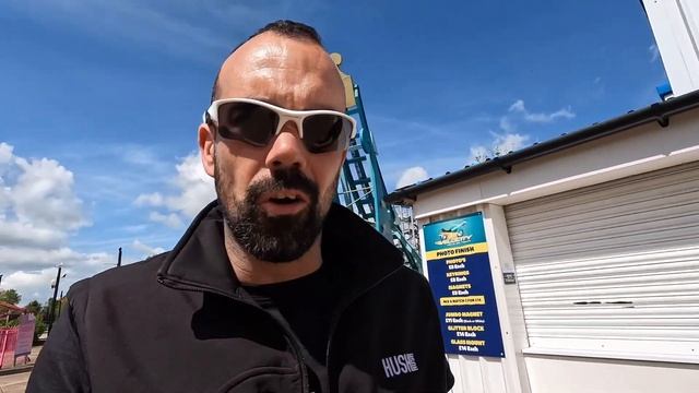 Our FIRST EVER visit to Flamingo Land! Vlog смотреть онлайн