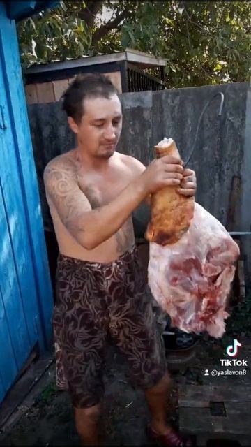 Свиная нога смотреть онлайн