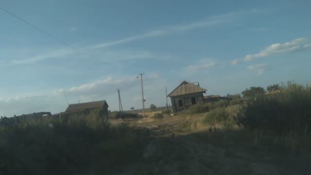 Опустевшее село Журавлиха, Ивантеевский район.