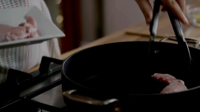 Day 17 Summer Pork with Fennel смотреть онлайн