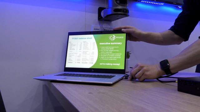 QSC Conferencing Experience Demo смотреть онлайн