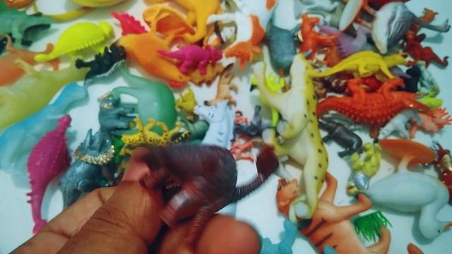 Dinosaurs Jurassic world evolution Transformers triceratops T-rex Brontosaurus stegosaurus Dinosaur смотреть онлайн