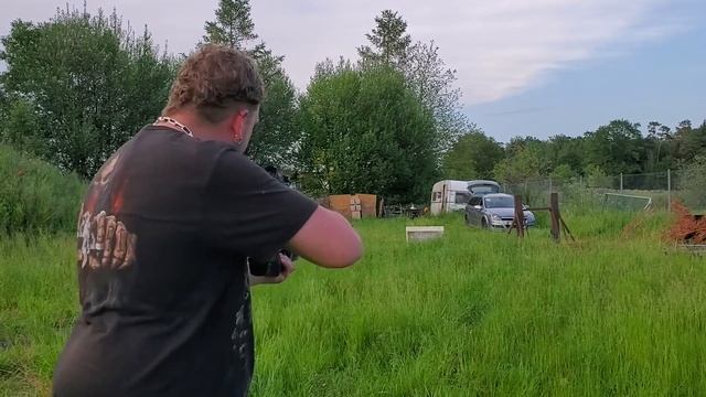 Armbrustchallenge/Weitschuss 40m mit der COBRA R9 110LBS смотреть онлайн