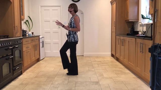 Under the Sun Line Dance Tutorial смотреть онлайн