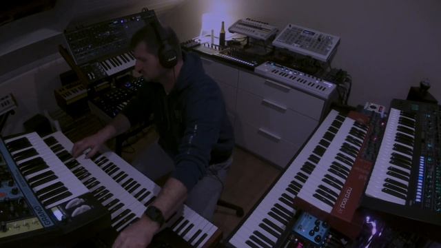 Marshalls Of The Nightsky..... ( Matrixbrute, Kyra, Prophet 08, Grandmother, Nord A1, System 8, X3 )