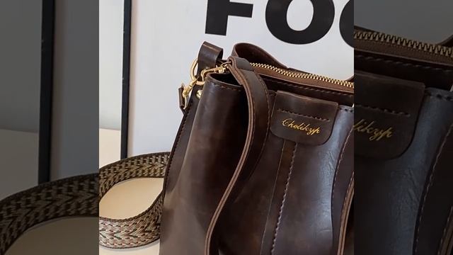 ✅ Женская кожаная сумка 9119 в оптовом интернет-магазине «Сумкины Будни» sumkinybudnu.ru смотреть онлайн