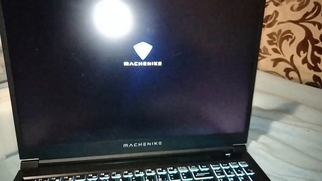 MacBook Pro на Windows от Machenike