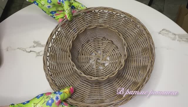 Пасхальная корзинка из ротанга смотреть онлайн