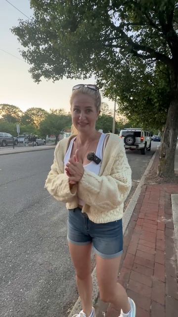 БЕСПЛАТНАЯ корзина еды в США! В России о таком только мечтают… или не стоит о таком мечтать? #жизнь смотреть онлайн