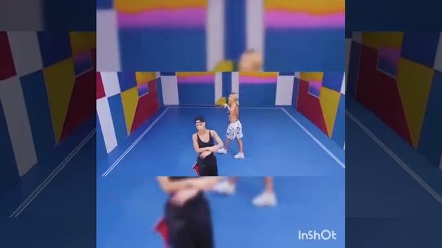 Tayna & Dafina - Bye Bye (lyrics part II ) смотреть онлайн