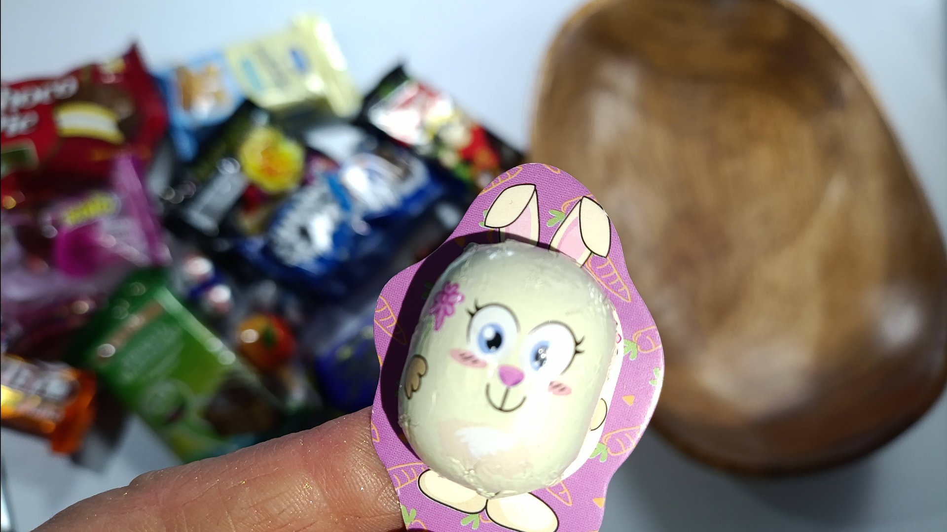 АСМР Шоколадный 🍫🍬🍰 приятные звуки АСМР ❤️ распаковка АСМР шоколада и конфет 🍬🍰🍩 смотреть онлайн