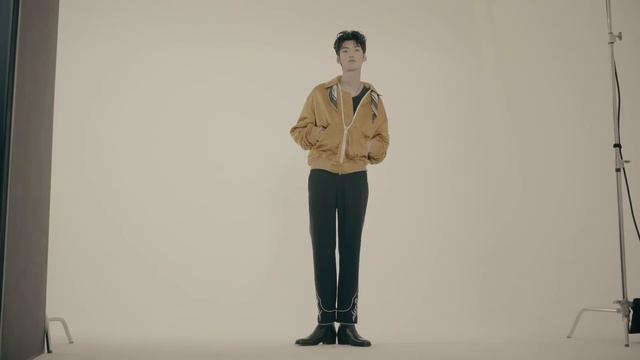 NONAGON - SS 2019 'FLEUR DE DUST' смотреть онлайн
