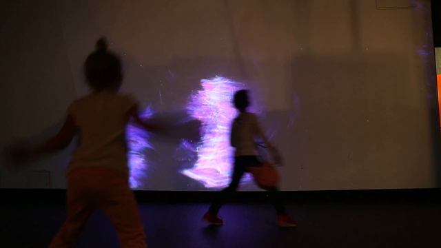 Экспериментаниум на м. Соколе - июль 2015. IMG 1033 смотреть онлайн