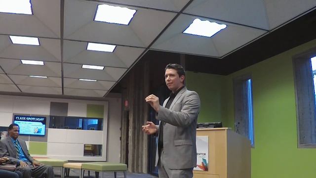 Specialized Body Language Training For Leaders смотреть онлайн