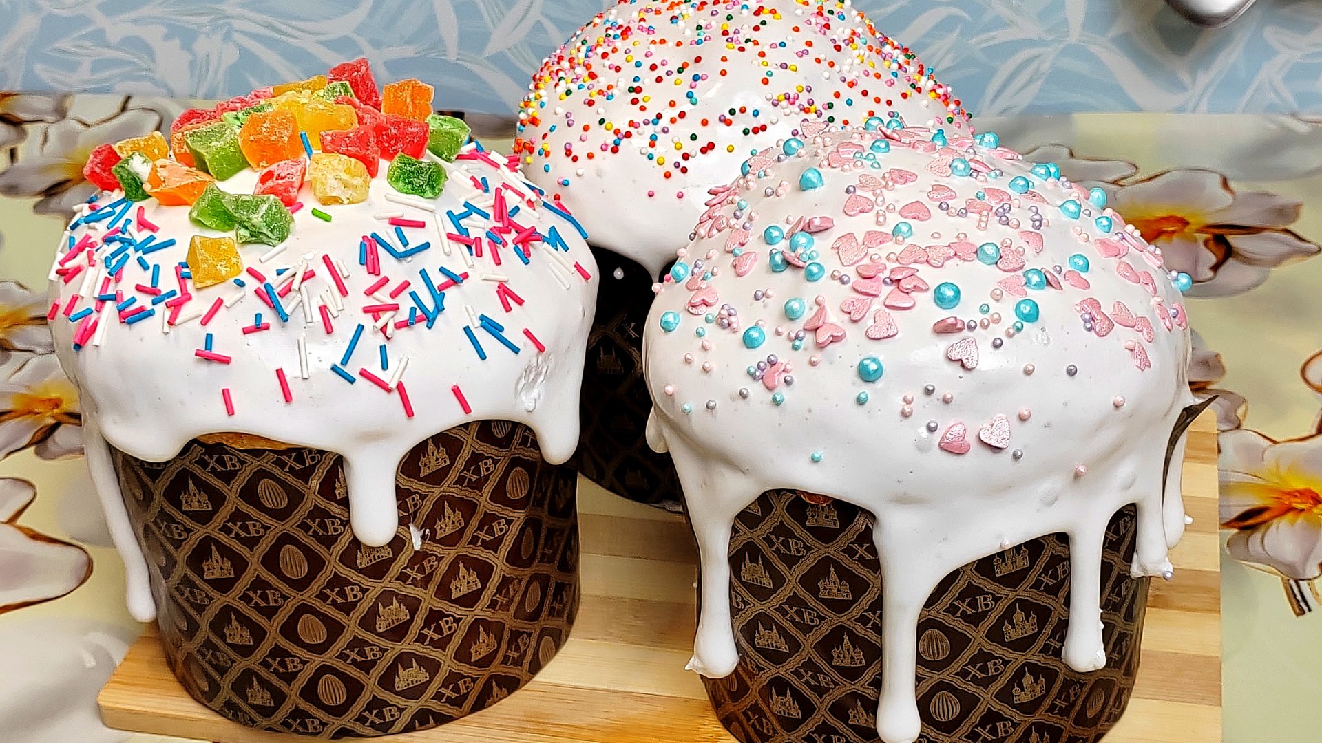 Самая лучшая глазурь для куличей, она не крошится и не липнет.ГЛАЗУРЬ НА ЖЕЛАТИНЕ. смотреть онлайн