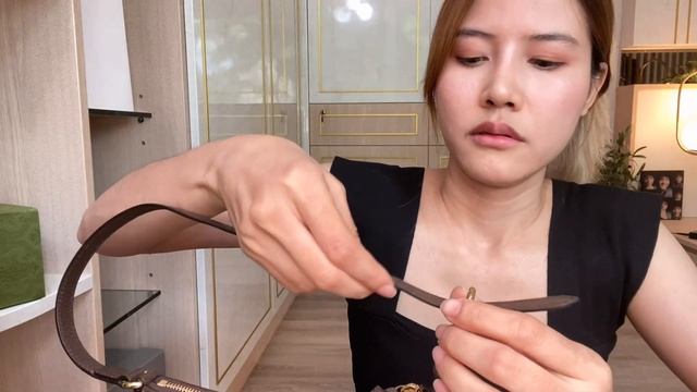 Unbox ของขวัญวันเกิด 👜🎂🎉 Gucci ophidia small handbag 💚💚 ใบนี้ดีแบบ 10/10 смотреть онлайн