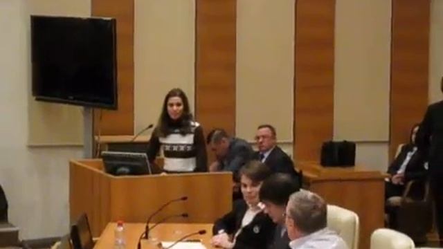 Студентка с оленями путает Жириновского смотреть онлайн