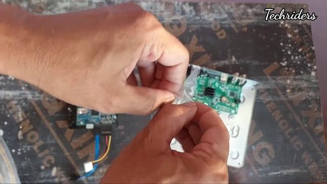 How to install Hard Drive in Any DVR смотреть онлайн