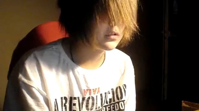 Челкастый ^.^ милый :3