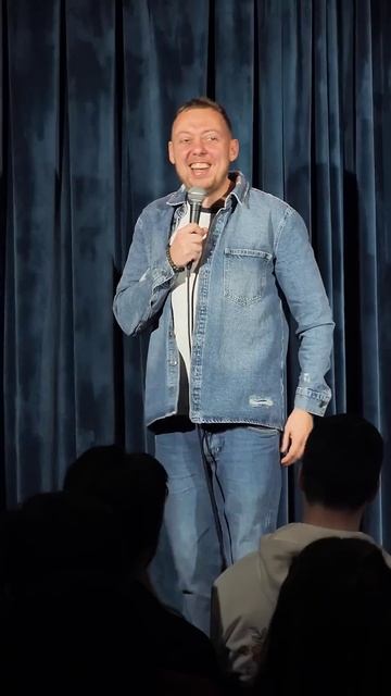 ABUSHOW/МЕДВЕДЬ #abushow #standup #standupclub #нидальабугазале #импровизация #comedy #нидаль #юмор смотреть онлайн