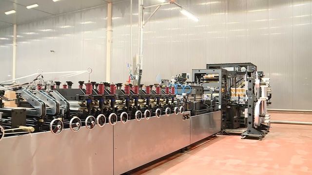 Оператор линии производства пауч-пакетов