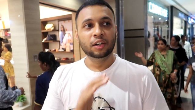 BUYING NEW EXPENSIVE SHOES | Vlog Style | Mumbai Mall Shopping смотреть онлайн