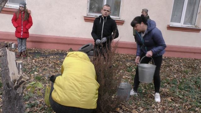Благотворительная акция по озеленению нашего город 04.11.2019(8) смотреть онлайн