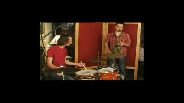 Double espresso Groove - Red.mov смотреть онлайн