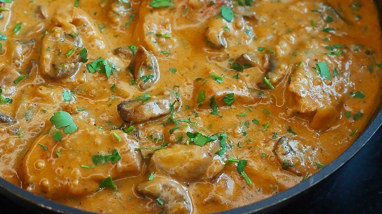 Вы будете готовить ЭТО постоянно на ОБЕД или УЖИН! Мясо с грибами в сливочном соусе! смотреть онлайн