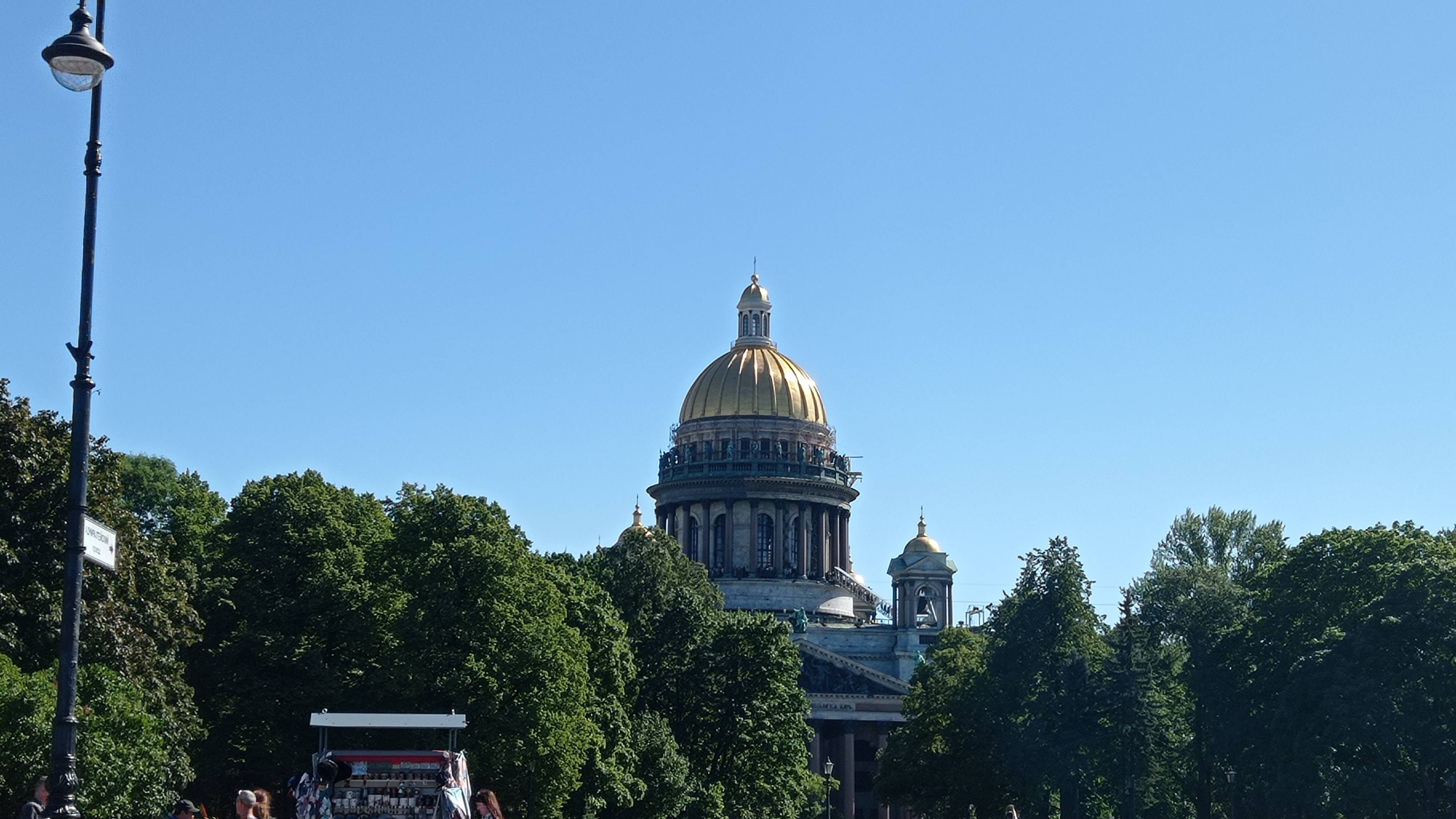 Россия: приятная прогулка по Санкт-Петербургу смотреть онлайн