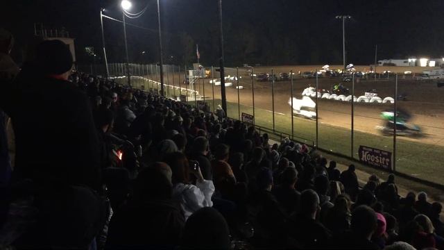 HOLY HAUD! Jac Haudenschild is Elbows WAY Up at I-30 Speedway! смотреть онлайн